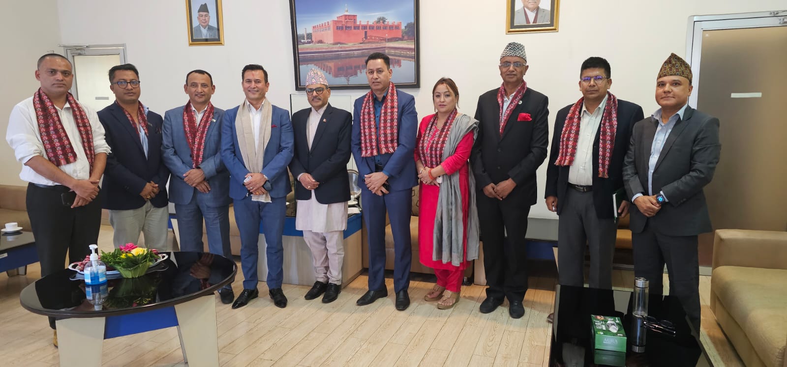 वार्षिक १२/१३ खर्बको विद्युत् निर्यात गरेर व्यापार घाटा अन्त्य हुनेमा विश्वस्त छु : गभर्नर अधिकारी 